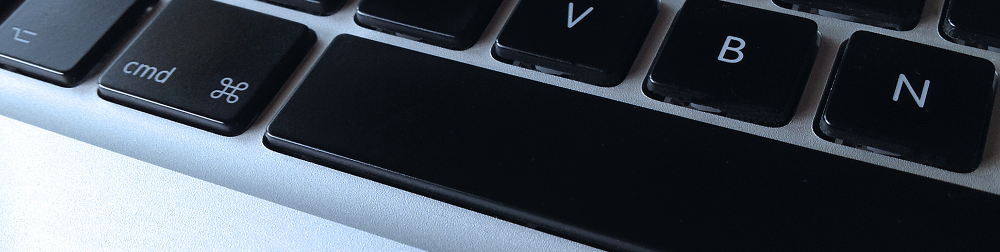 Tastatur PC als Keyvisual für Kontakt